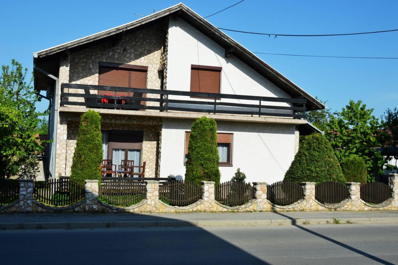 Apartman Excluziv Prijedor Kültér fotó